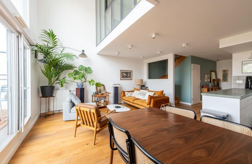 Saint-Ouen Apartment | Superb duplex rooftop . Ideal for families and for discovering the capital.