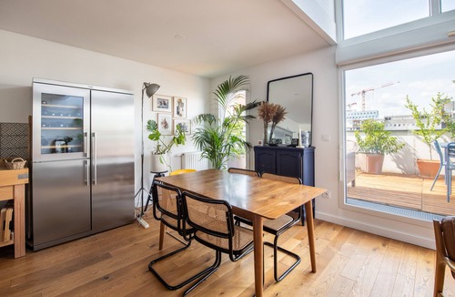 Saint-Ouen Apartment | Superb duplex rooftop . Ideal for families and for discovering the capital.