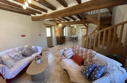 Perrusson Cottage | Superb Eco-renovated Cottage Near Castles