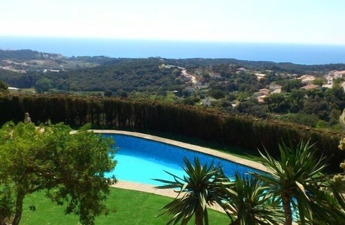 Sant Cebria de Vallalta Villa | Superb 60 ares villa, sublime sea view, tennis & private pool, designer interior