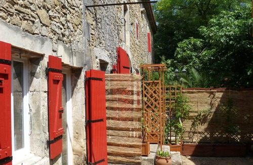 Bollene Cottage | Superb Gîte in Mas