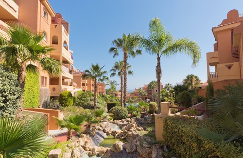 Urbanizacion Hacienda las Chapas Apartment | Superb Ground Floor Apartment in Tropical Gardens of Secure Complex - free WiFi