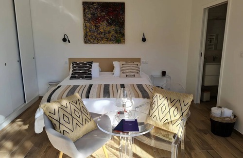 L'Epine Bed & Breakfast | Superb Guest Room “La Luzeronde” with Private Terrace in Noirmoutier