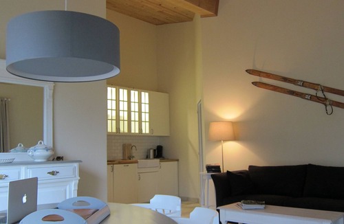 Raissac-sur-Lampy House | Superb holiday house for 2 with breathtaking views and pool access