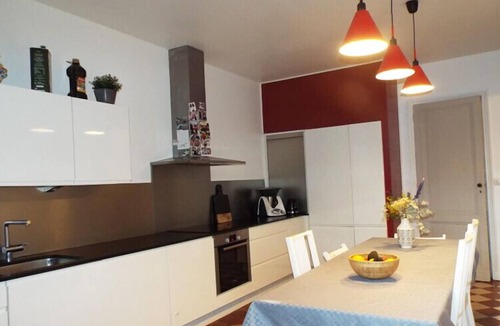 Saint-Michel - Nansouty - Saint-Genes House | Superb House With Balcony In Talence