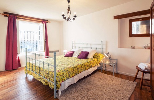 Puycelci House | Superb House with large private and panoramic terrace, in medieval village