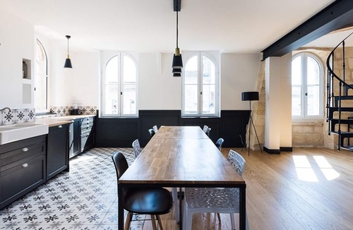 Libourne Apartment | Superb loft type boutique hotel Libourne