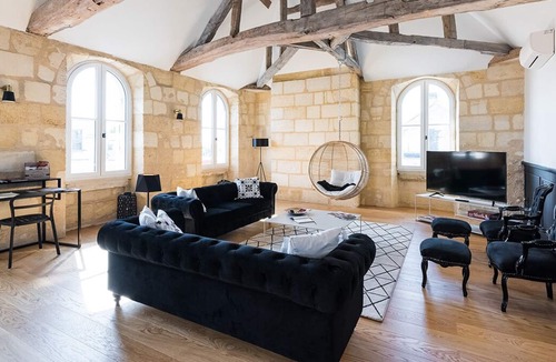 Libourne Apartment | Superb loft type boutique hotel Libourne
