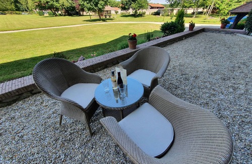 Les Chapelles-Bourbon House | Superb manor house 15 minutes from Disneyland and 45 minutes from Paris