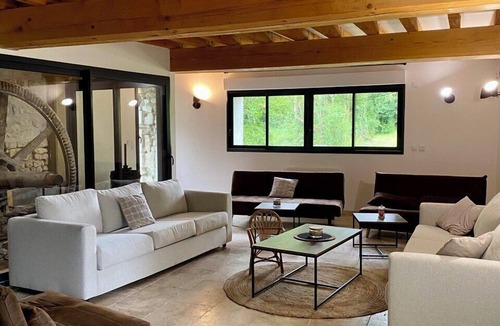 Chateau-Landon House | Superb Mill - Château Landon