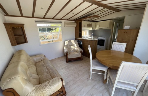 Saint-Nazaire-d'Aude House | Superb mobile home with barbecue