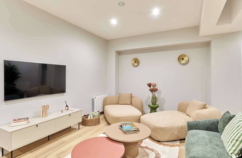 Strasbourg -Saint-Denis Apartment | Superb New Apartement Center of Paris by Studio Prestige