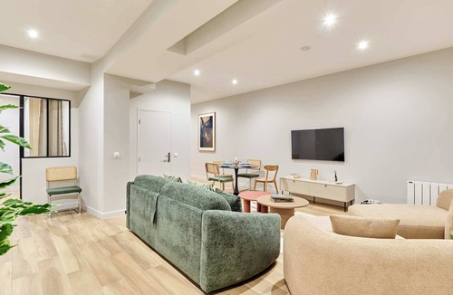 Strasbourg -Saint-Denis Apartment | Superb New Apartement Center of Paris by Studio Prestige