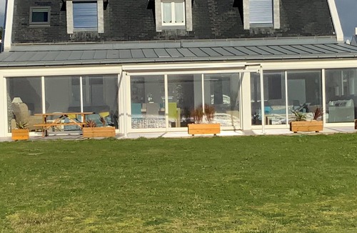 Poulgoazec House | Superb oceanfront home