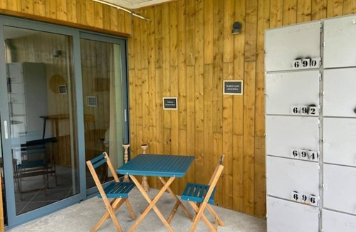 Lys-lez-Lannoy Apartment | Superb private studio in a quiet area with private pool/spa