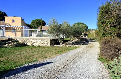 Alignan-du-Vent Villa | Superb property, 3 stars for 15 people, swimming pool, between sea and mountains