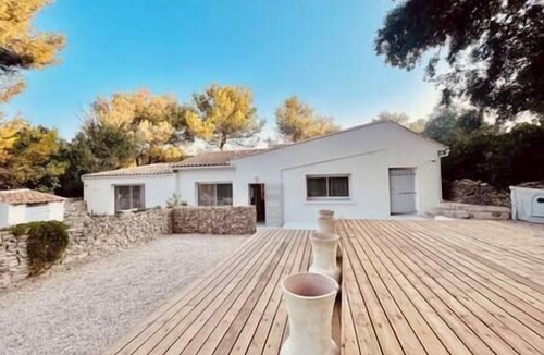 Caremeau House | Superb renovated mazet