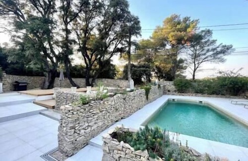 Caremeau House | Superb renovated mazet