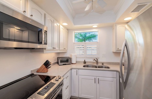 Marco Island Condo | Superb Riverfront Condo