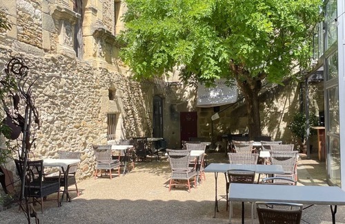 Vallabrix Apartment | Superb single-storey apartment in the heart of a peaceful village. Near Uzès.