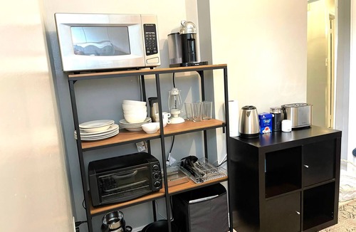 Regent Park Apartment | Superb Spacious Loft in Old Toronto close to Distillery District