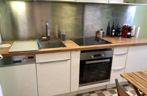 Clamart Apartment | Superb Studio in villa with separate entrance