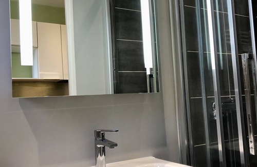 Clamart Apartment | Superb Studio in villa with separate entrance