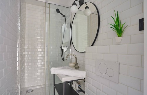 Neuilly-sur-Seine Apartment | ﻿Superb Suite in Neuilly Porte Maillot