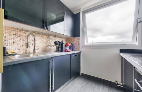 Gambetta Apartment | Superb T2 apartment in La Défense near Metro 1