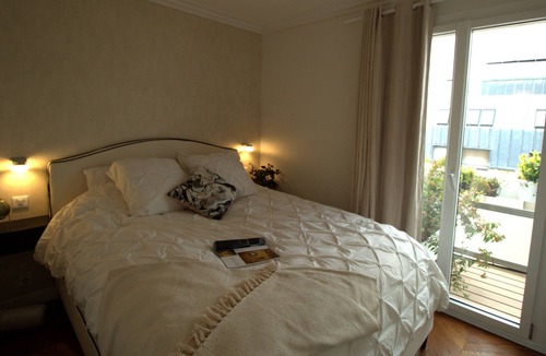 Hopital Saint-Louis Apartment | Superb terrace on the top floor with parking