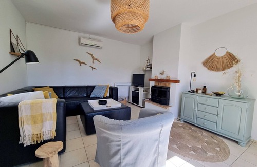 Montbrun-des-Corbieres Villa | Superb villa with nice views and a private pool