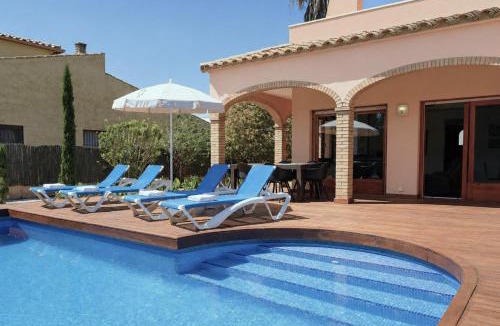 Sant Pere Pescador Villa | Superb villa near sandy beach Sant Pere Pescador, Amfora 64