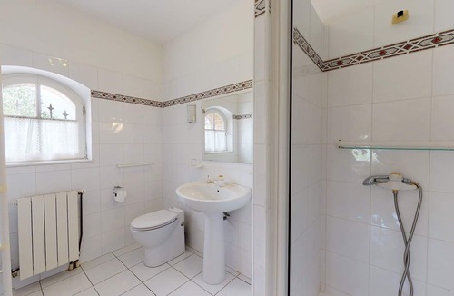 Beauteville Villa | Superb Villa with Heated Saltwater Pool