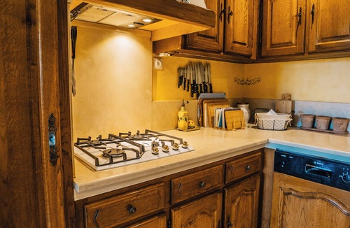 Venejan Villa | Superb Villa with Pool and Village View