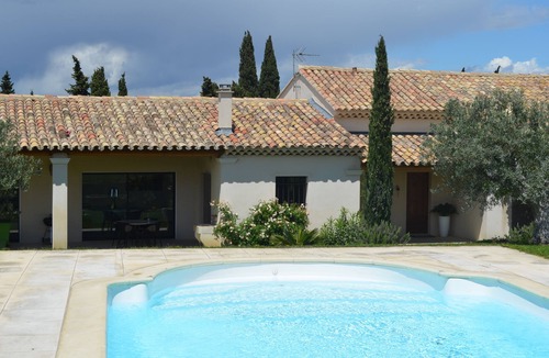Saze Villa | SUPERB VILLA WITH POOL PROX Avignon, Luberon,