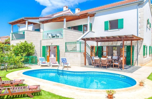 Hvar Villa | Superb villa with private pool and garden