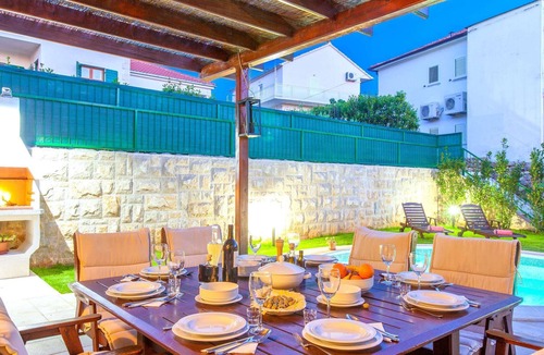 Hvar Villa | Superb villa with private pool and garden