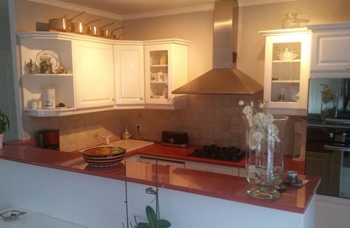 Carros Villa | Superbe 3P dans villa avec vue mer et collines