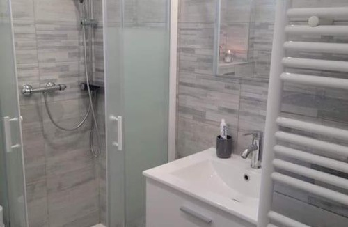 Saint-Hilaire-du-Rosier Apartment | Superbe appartement