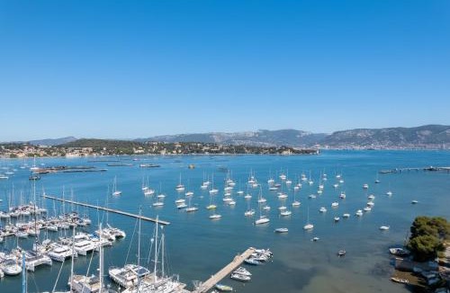 Saint-Mandrier-sur-Mer Apartment | Superbe appartement bord de mer