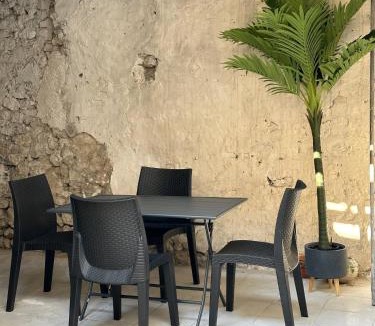 La Ferte-Gaucher Apartment | Superbe Appart' Terrasse plein centre