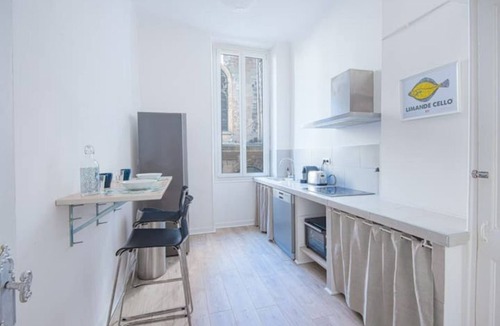 Belsunce Apartment | Superbe Appartement Balcon vu Vieux-port Marseille