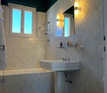 Vernon Apartment | Superbe Appartement Central