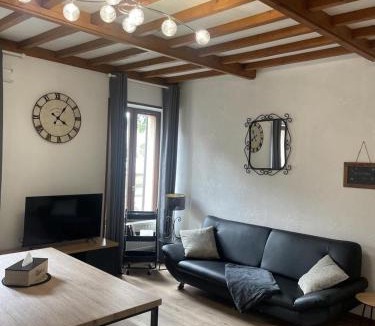 Sedan Apartment | Superbe appartement face au Château - 2 chambres 5 pers - VERLAINE
