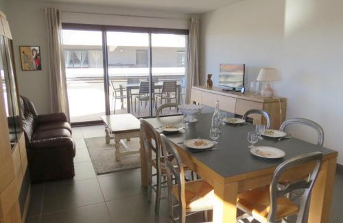 Le Barcares Apartment | Superbe Appartement T3 - 4 Personnes - 100 m de la plage - Piscine- 4ODYS206C