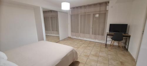Tallard Apartment | superbe appartement voûté - jusqu'à 6 couchages