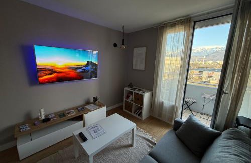Secteur 3 Apartment | superbe duplex avec parking gratuit