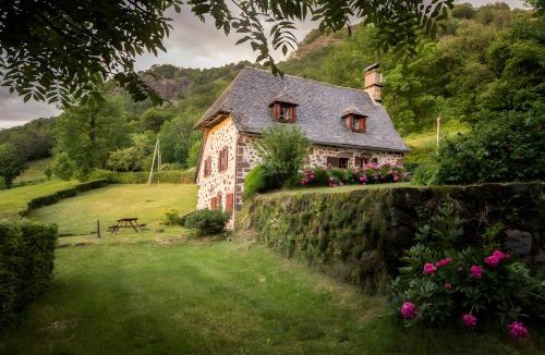 Saint-Cirgues-de-Jordanne House | Superbe Maison Isolée