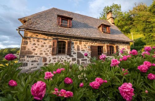 Saint-Cirgues-de-Jordanne House | Superbe Maison Isolée
