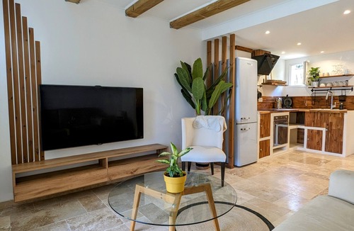 Saint-Vallier-de-Thiey Condo | Superbe Maisonnette Dans Résidence Avec Piscine